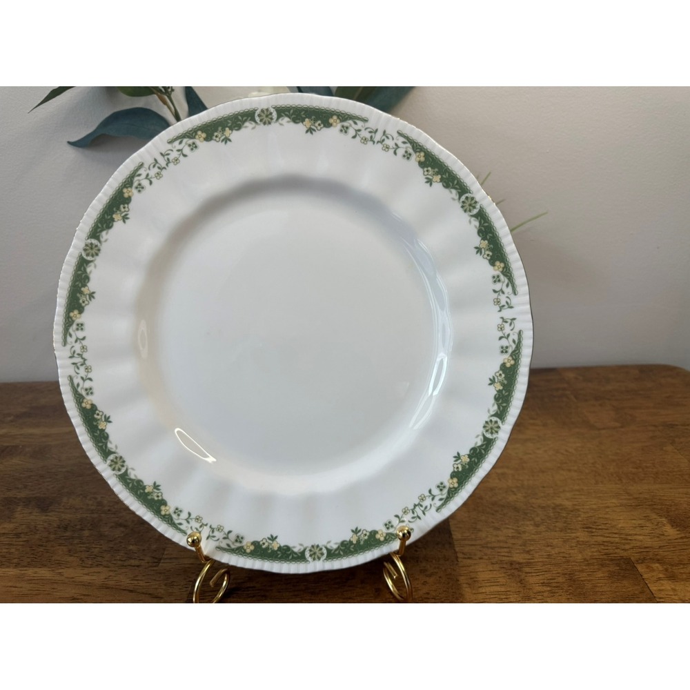 Vintage Paragon Lynwood Green Floral‎ Dinner Plate MCM Dining England Retro